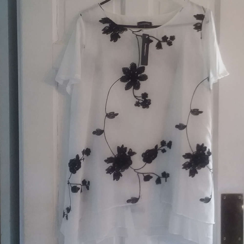 Pretty White Blouse with Black Floral Print (NWT)